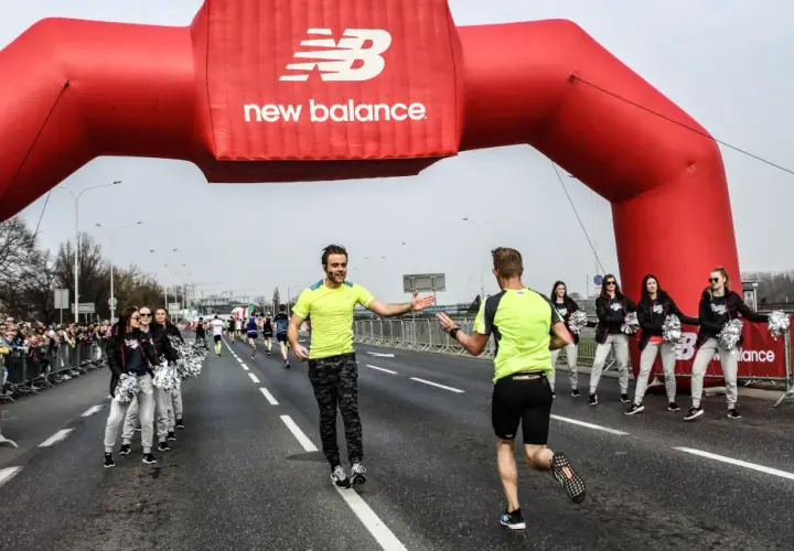 Pierwszy maraton jaki czas? Oczekiwania i realia dla debiutantów