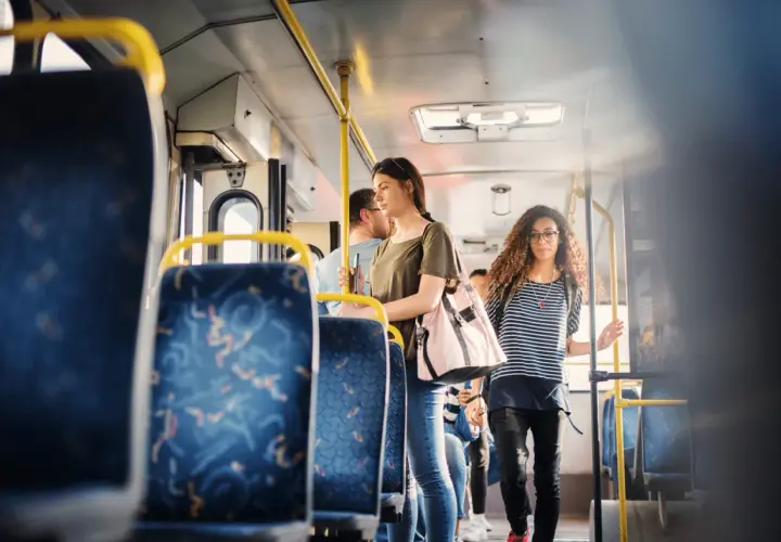 Czy do autobusu można wejść z rowerem? Sprawdź ważne zasady!