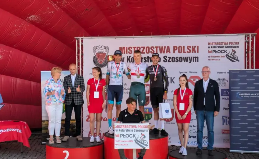 Filip Maciejuk kolarz: jego niesamowite osiągnięcia i zmiany drużynowe